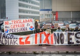 Protesta llevada a cabo en 2022 contra el cierre de las Urgencias en el Hospital de Santiago.