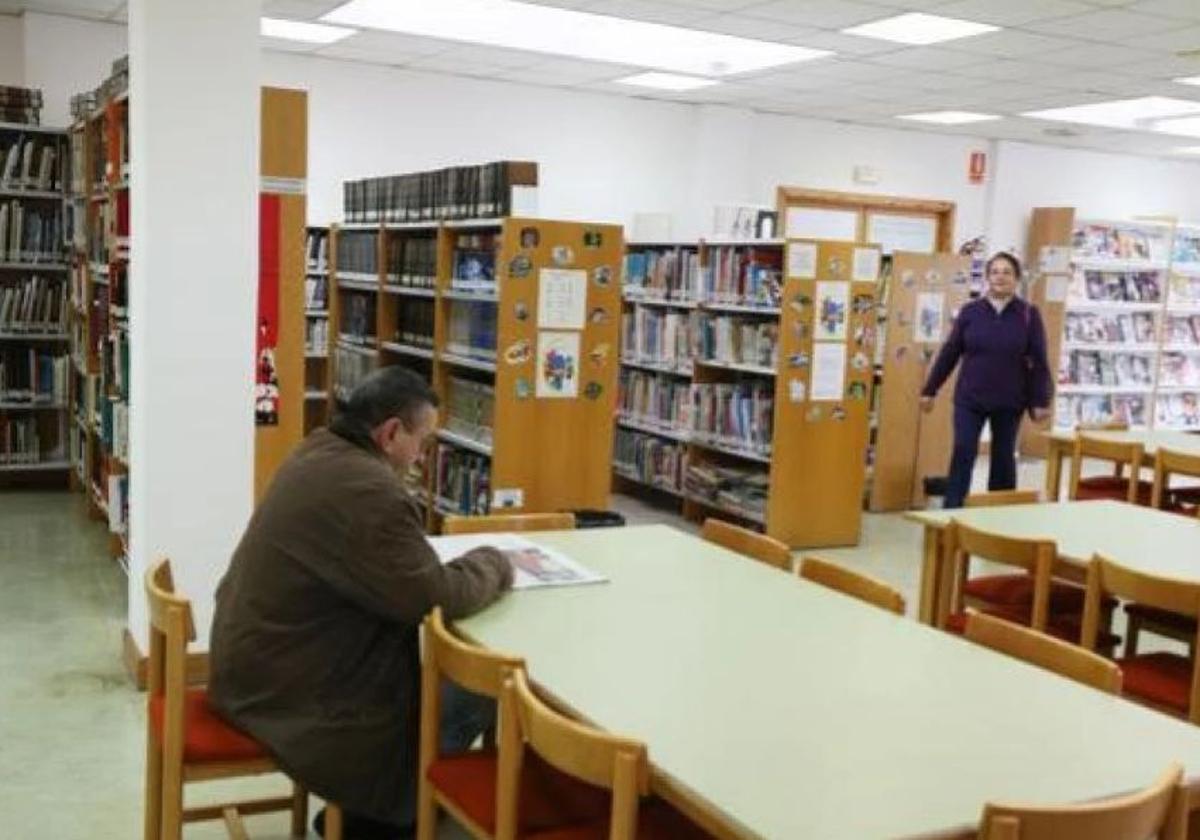 Personal del taller Usoa recogerá el material solicitado los miércoles y los viernes a partir del mediodía.