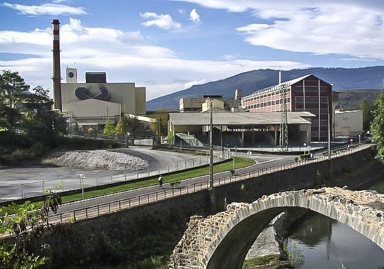 Exterior de la planta de Guardian, en Llodio.