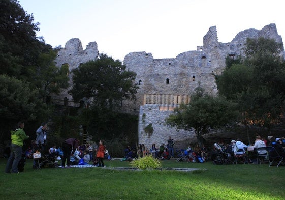 El Jardín de Santa Catalina acoge actividades entre la primavera y el otoño.