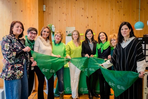 Naikare Díaz, Marta Fernández, Mónica Moreno, Carmen Mediavilla, Miren Bilbao, Inmaculada Barbero, Esther Mediavilla, Natalia Ozaeta y Patricia García.