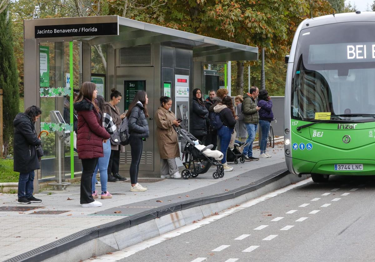 Tuvisa bate recórd: estas son las líneas con más viajeros en Vitoria