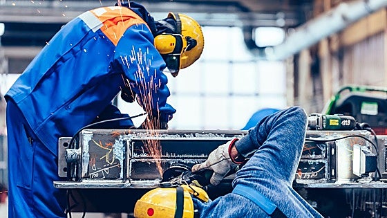 Dos de cada tres trabajadores vascos tenían el convenio actualizado al cerrar el año