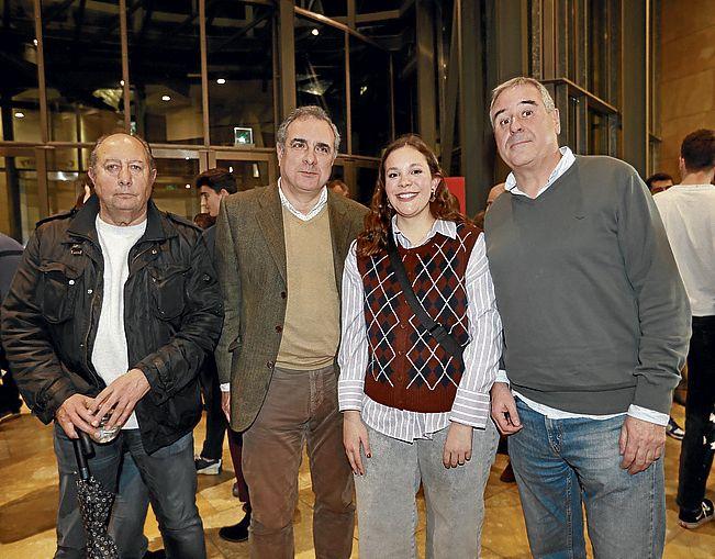 Jesús Barrientos, Alberto Pascual, María Pascual e Iñigo Urrutia.