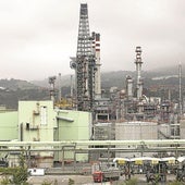 Imágenes de la planta de Petronor en la localidad minera de Muskiz.