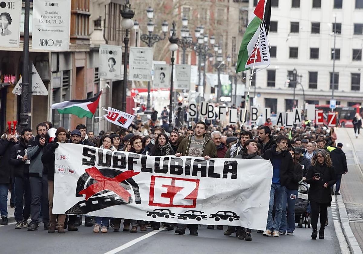 Manifestación contra el subfluvial celebrada este sábado en Bilbao.