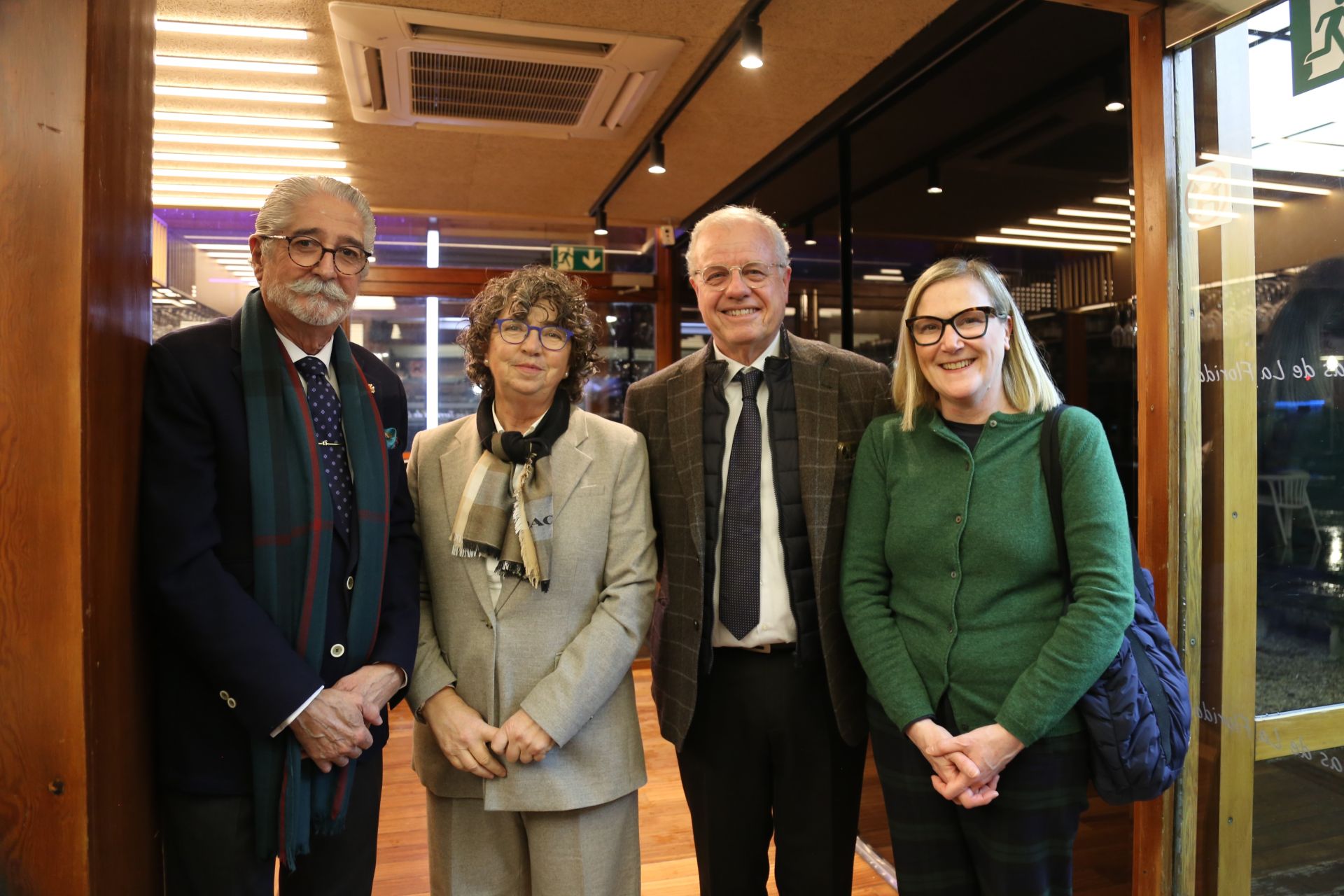 Kepa Urigoitia, Milagros López de Ocáriz, Fernando Pérez y Mercedes Villacorta.
