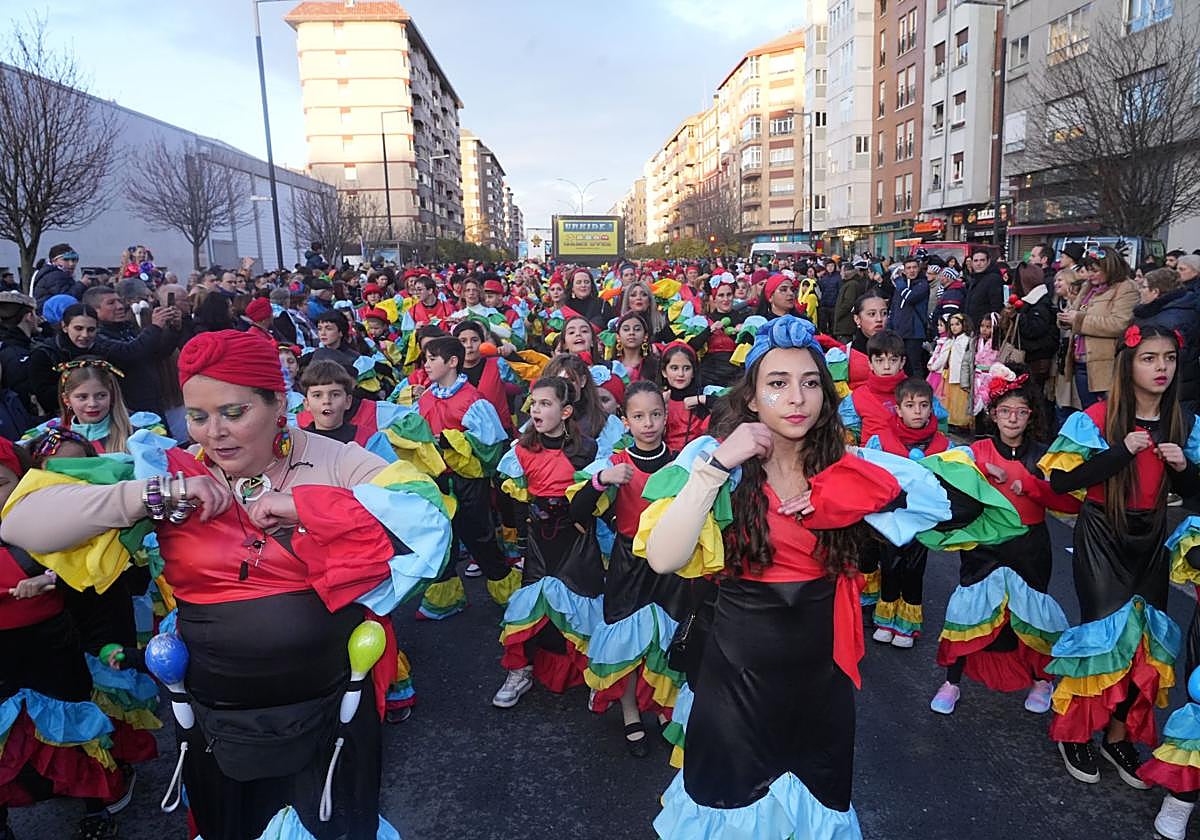 Un momento del desfile del Carnaval de Vitoria de 2024.