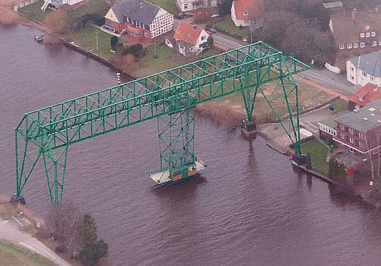 Puente de Osten-Hemmoor en Alemania, uno de los otros siete transbordadores que se han conservado.
