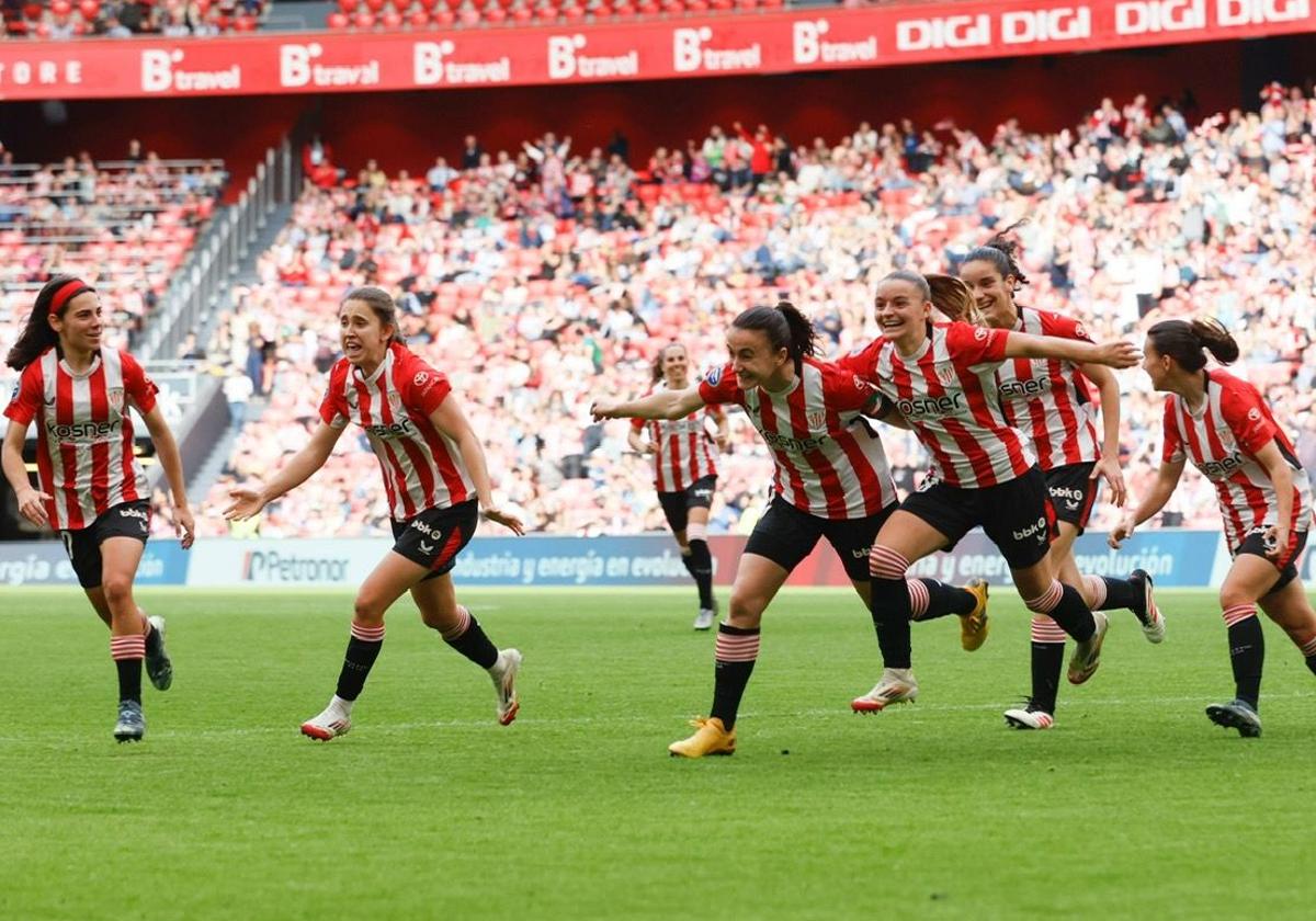 Un doblete de Azkona en el derbi sitúa al Athletic femenino en zona Champions