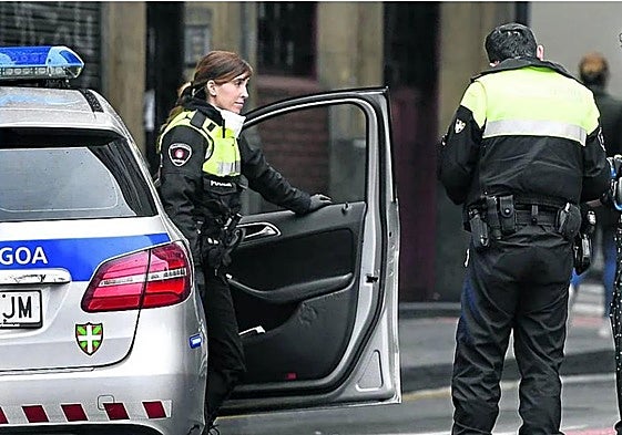 La Policía de Bilbao detiene en San Francisco a un hombre por tráfico de drogas