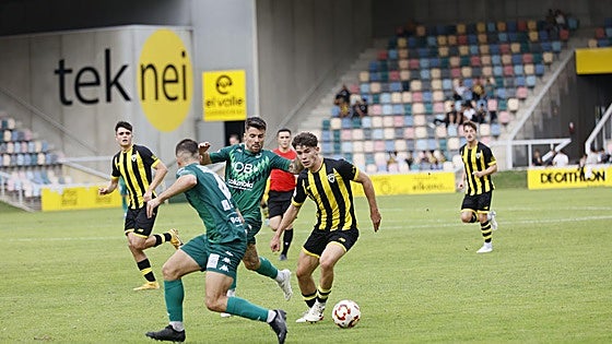El Barakaldo se juega ante el Arenteiro su estancia en el play-off