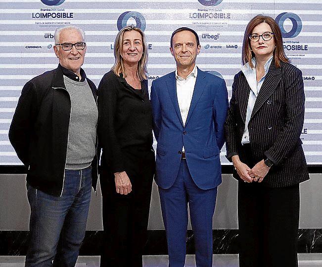 Txabi Anuzita, Isabel Iturbe, Aitor Markaida y Eva García.