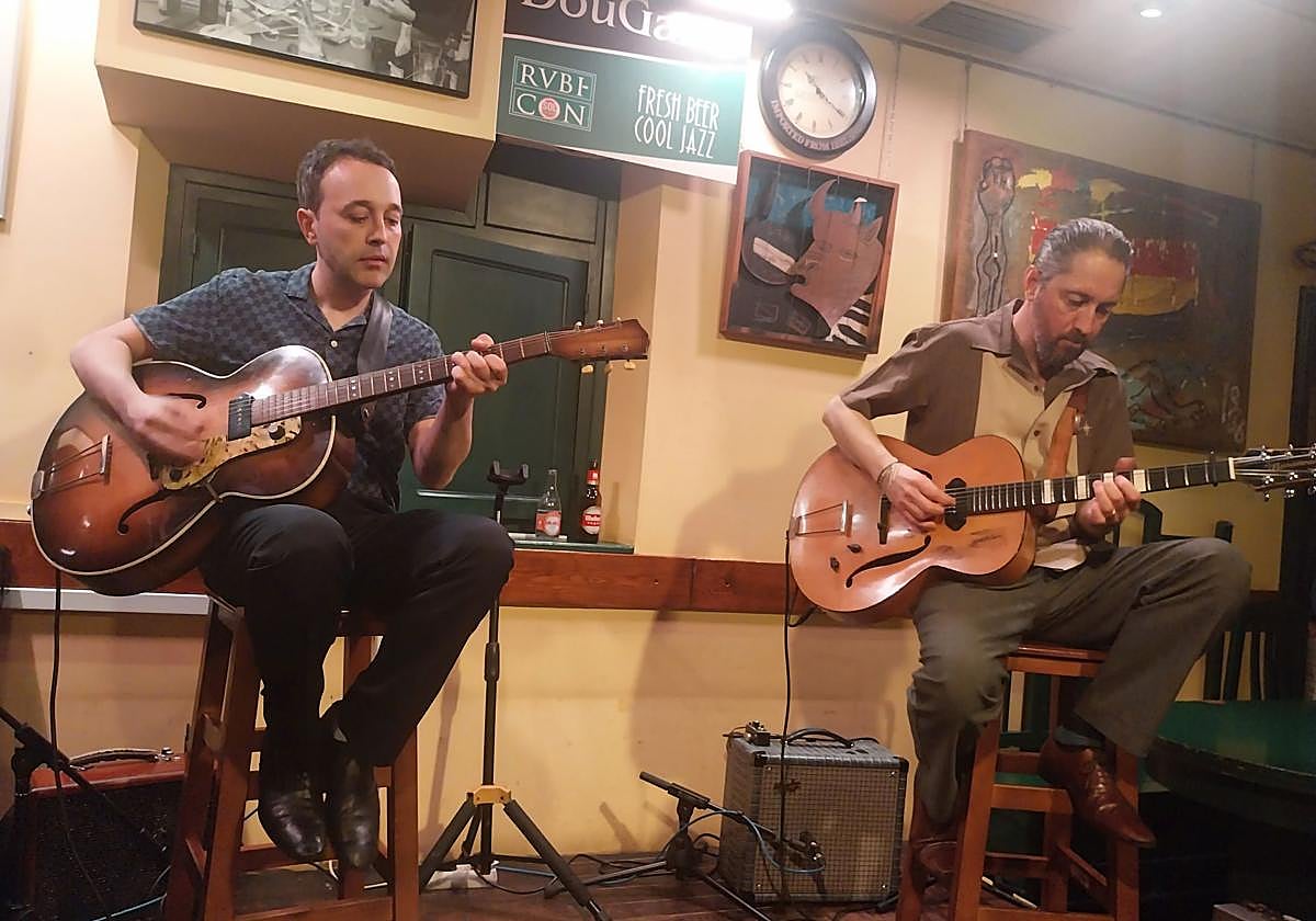 En la penúltima, 'Stompin' at the Savoy' de Benny Goodman.