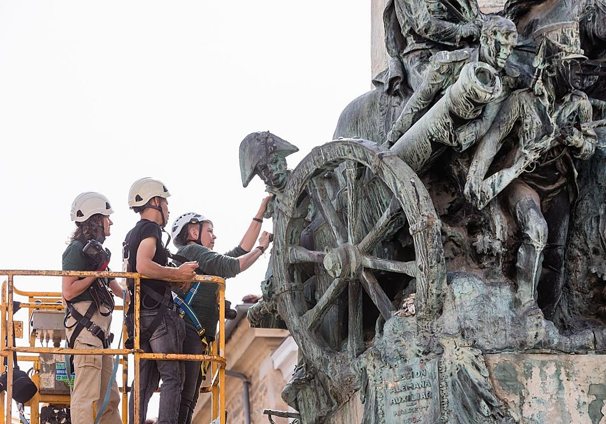 En agosto, técnicos contratados por el Ayuntamiento examinaron el estado de la obra, que necesita una reforma integral.