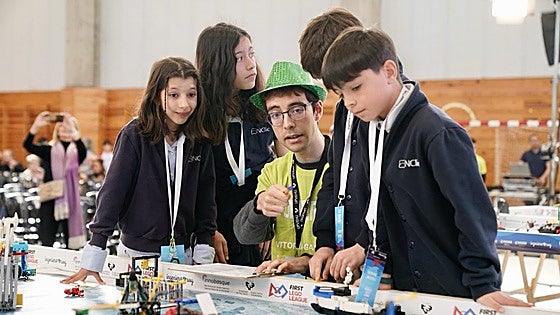 La educación más divertida en la First Lego League de Vitoria