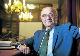 El historiador y jurista Benigno Pendás preside la Real Academia de Ciencias Morales y Políticas.