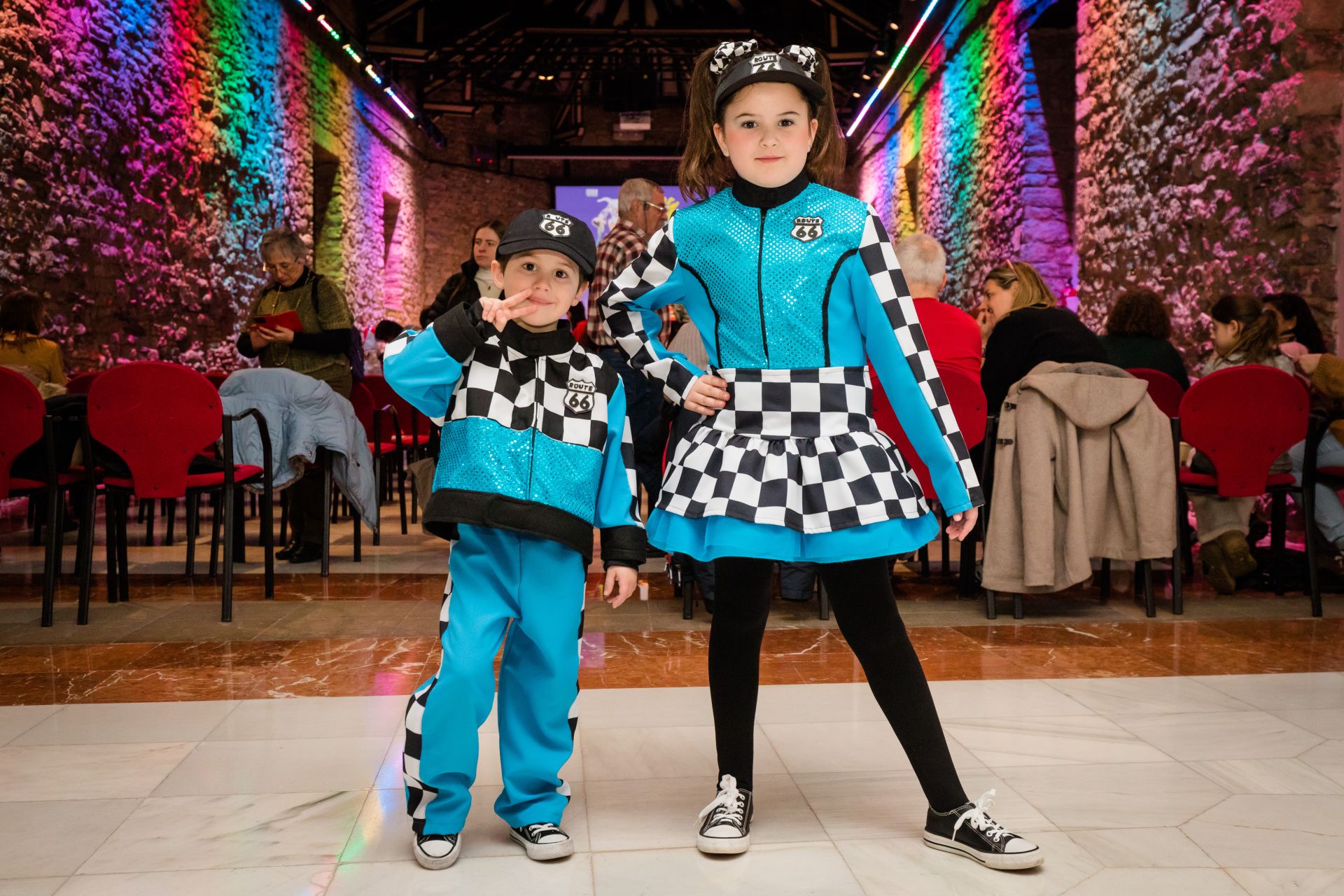 Presentación de las comparsas del Carnaval 2025 en Vitoria