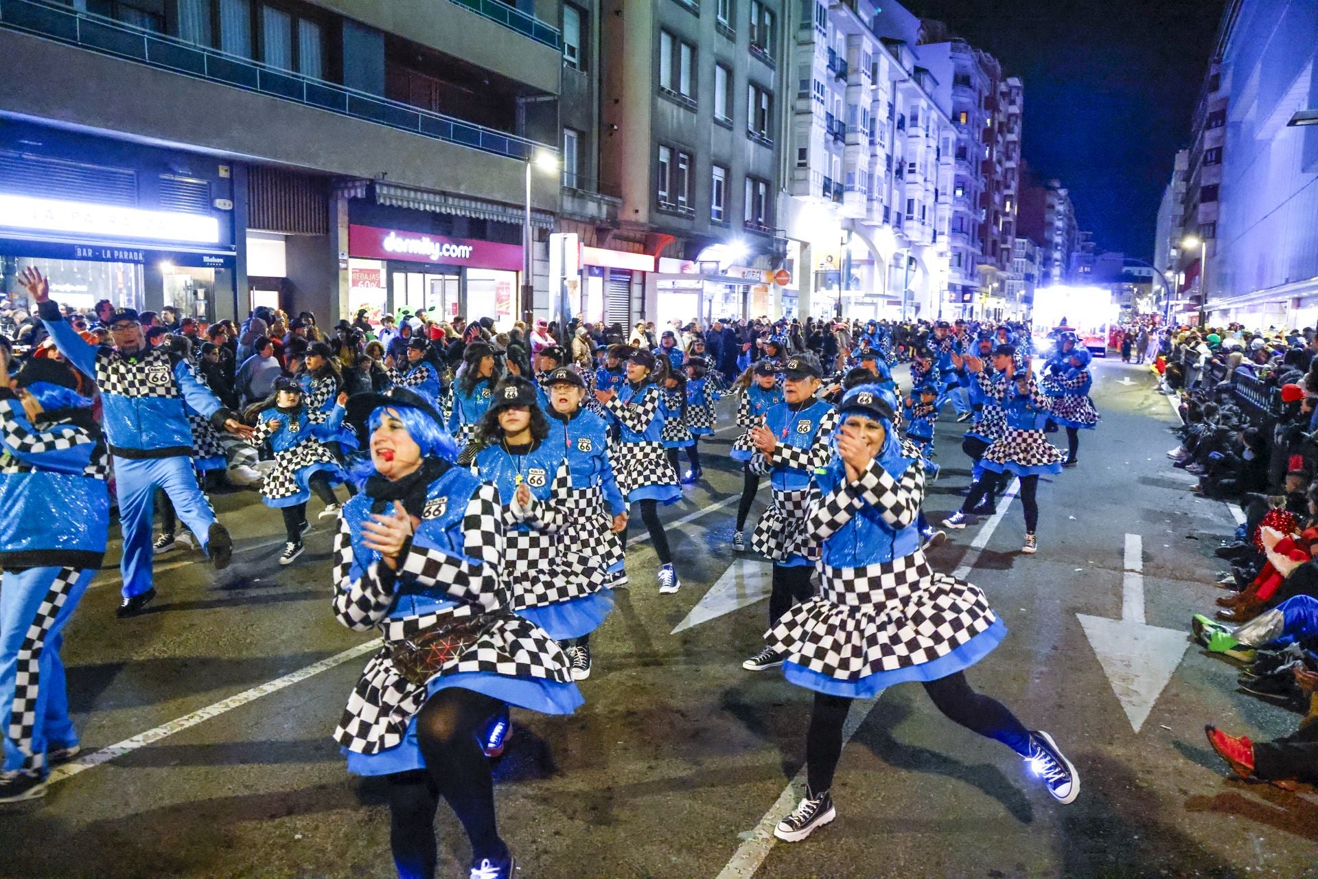 Las imágenes del desfile del Carnaval de Vitoria