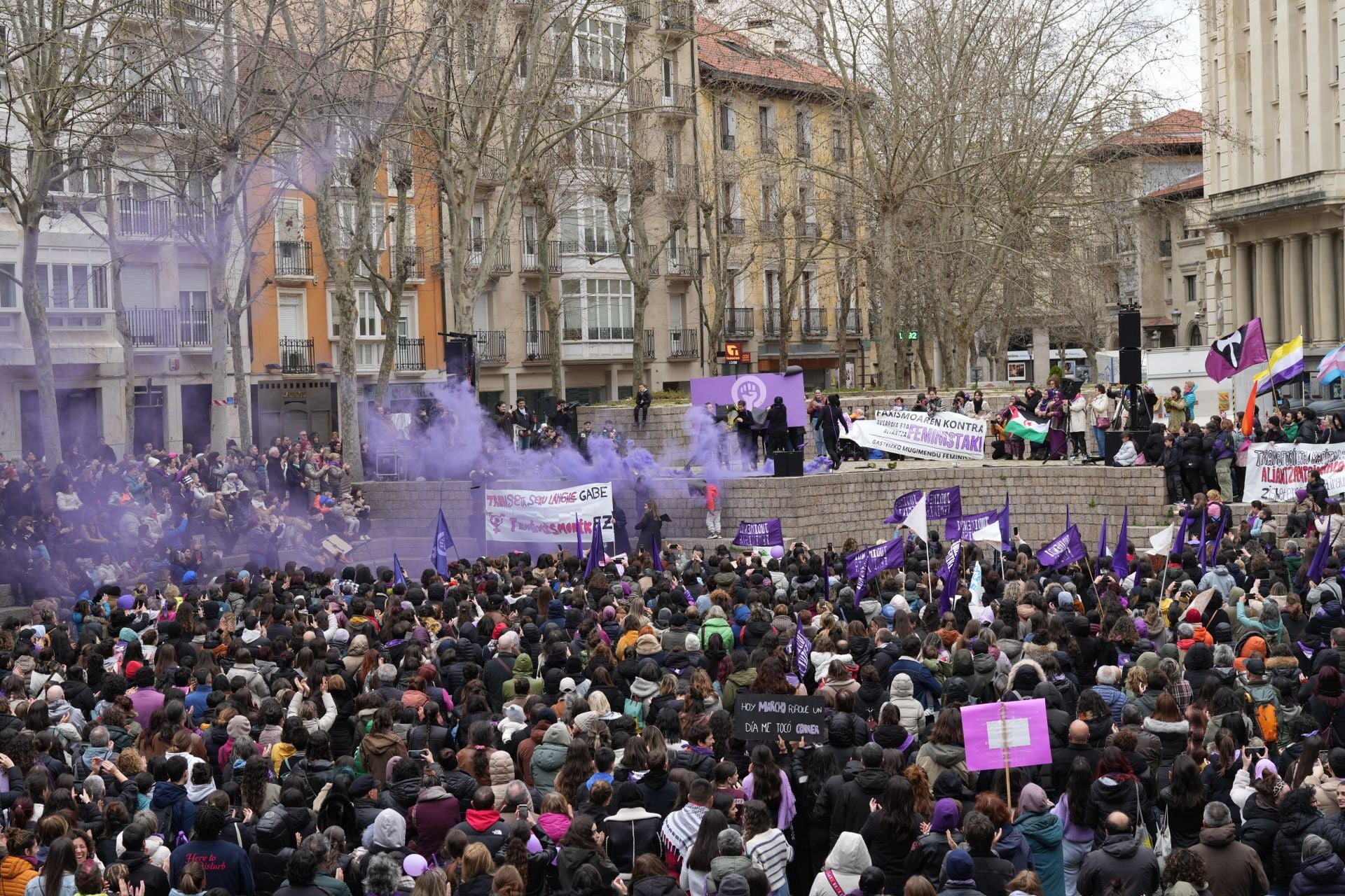 Las mejores fotos de los actos del 8M en Vitoria