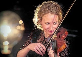 Cecilia Bernardini es directora artística asociada de la Orquesta Barroca de Friburgo.