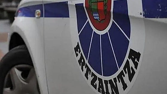 Un joven apuñalado y otro herido de un botellazo en los carnavales de Sondika