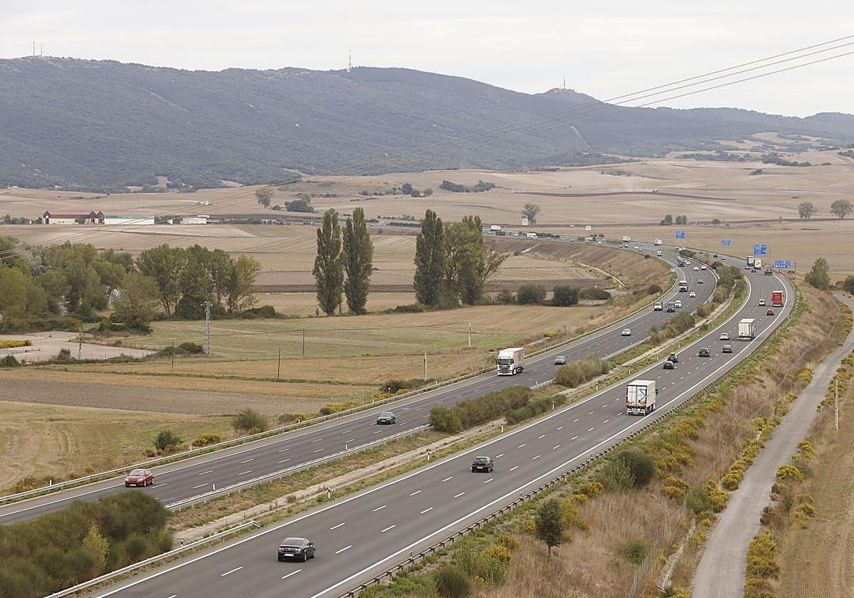 Autovía A1 a su paso por Armiñon y La Puebla de Arganzón.