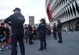 La guía de la Roma para sus 2.000 aficionados desplazados a Bilbao: punto de encuentro obligatorio, acceso escoltado a San Mamés...