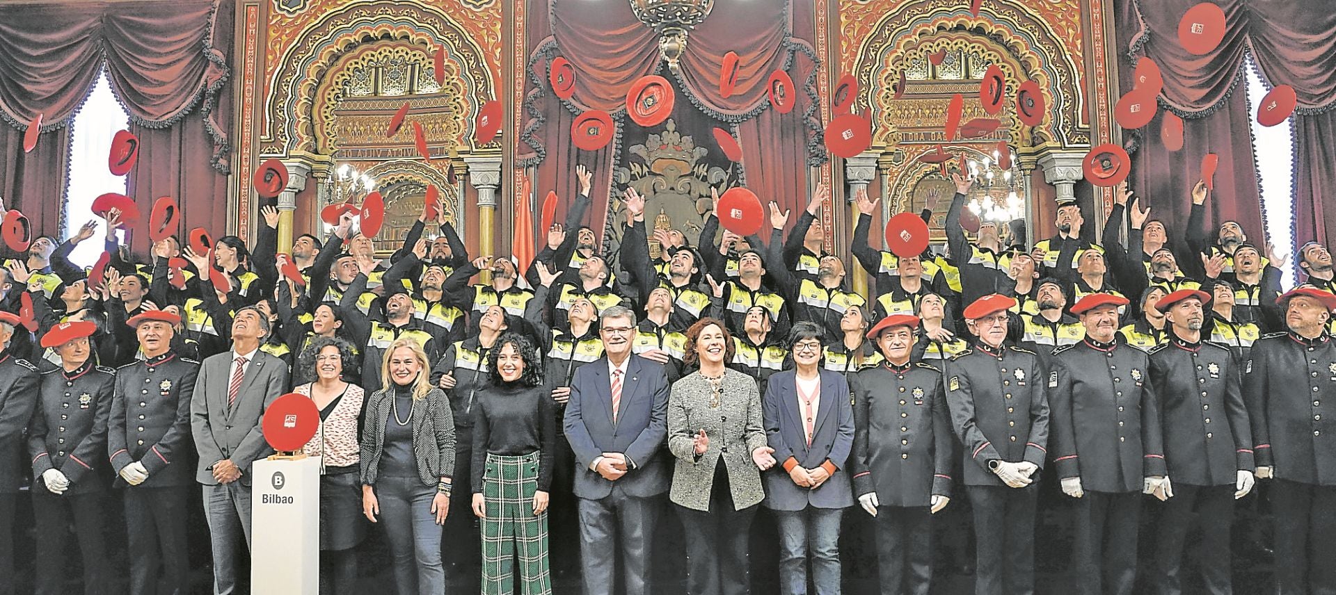 Bilbao respalda la formación en Arkaute en la presentación de 58 nuevos policías