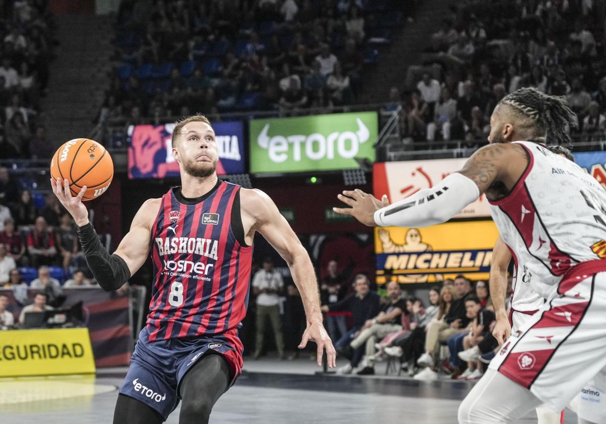 Sedekerskis, MVP azulgrana del Baskonia-Zaragoza. ¿Quién ha sido el mejor para ti? Vota aquí