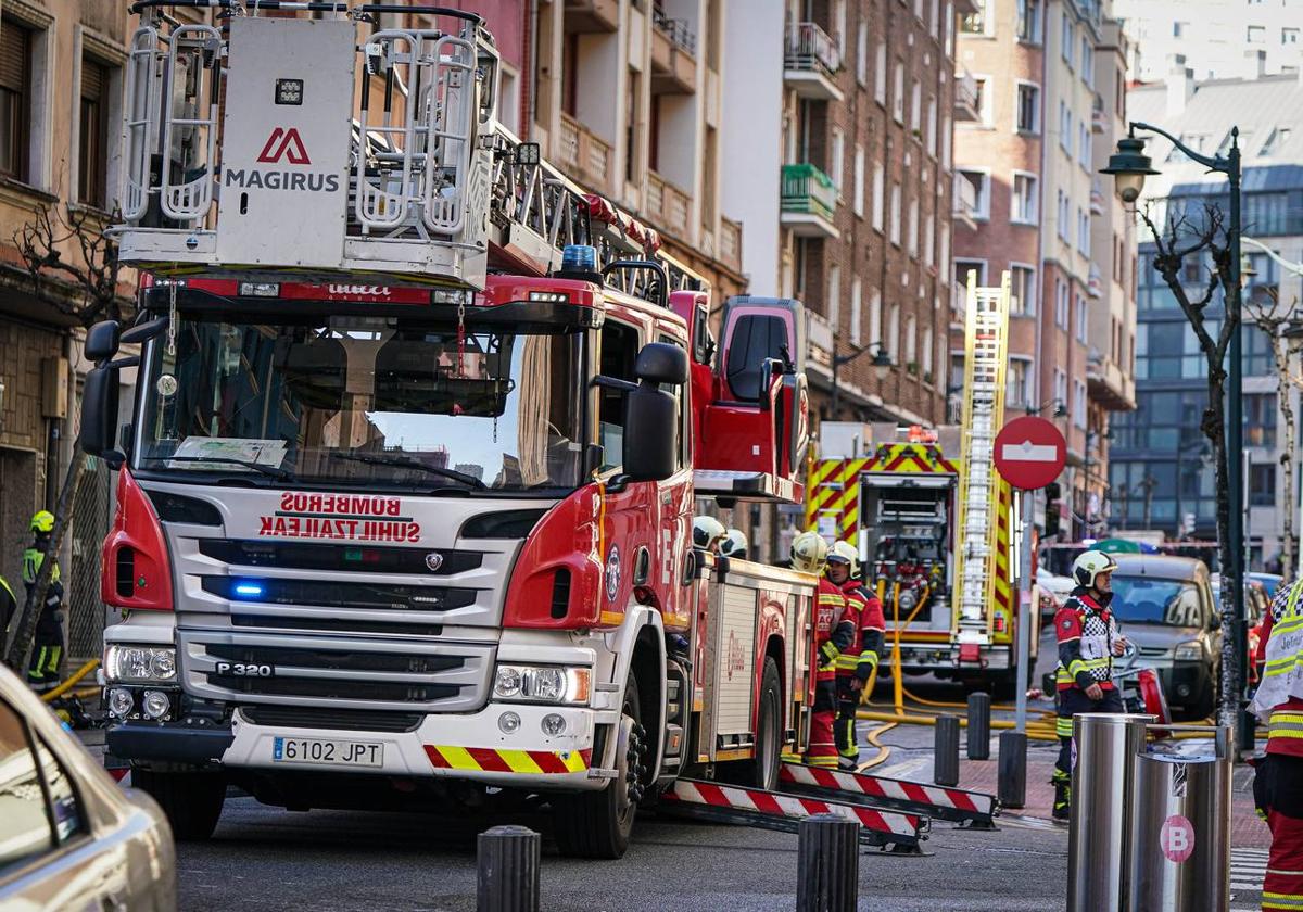 El trágico incendio de Bilbao en imágenes