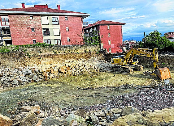 Solar en el que se construirán 12 pisos de lujo y se levantaba el palacete neoclásico de 1845.