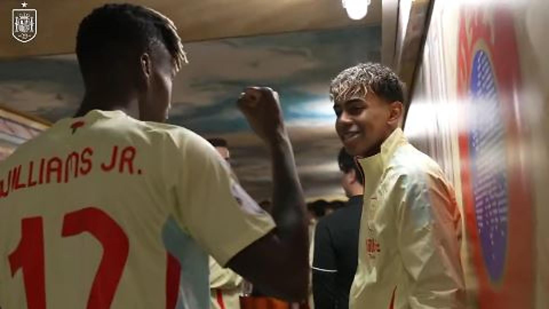 Nico Williams and Lamine Yamal’s Intriguing Pre-Game Interaction: A Closer Look