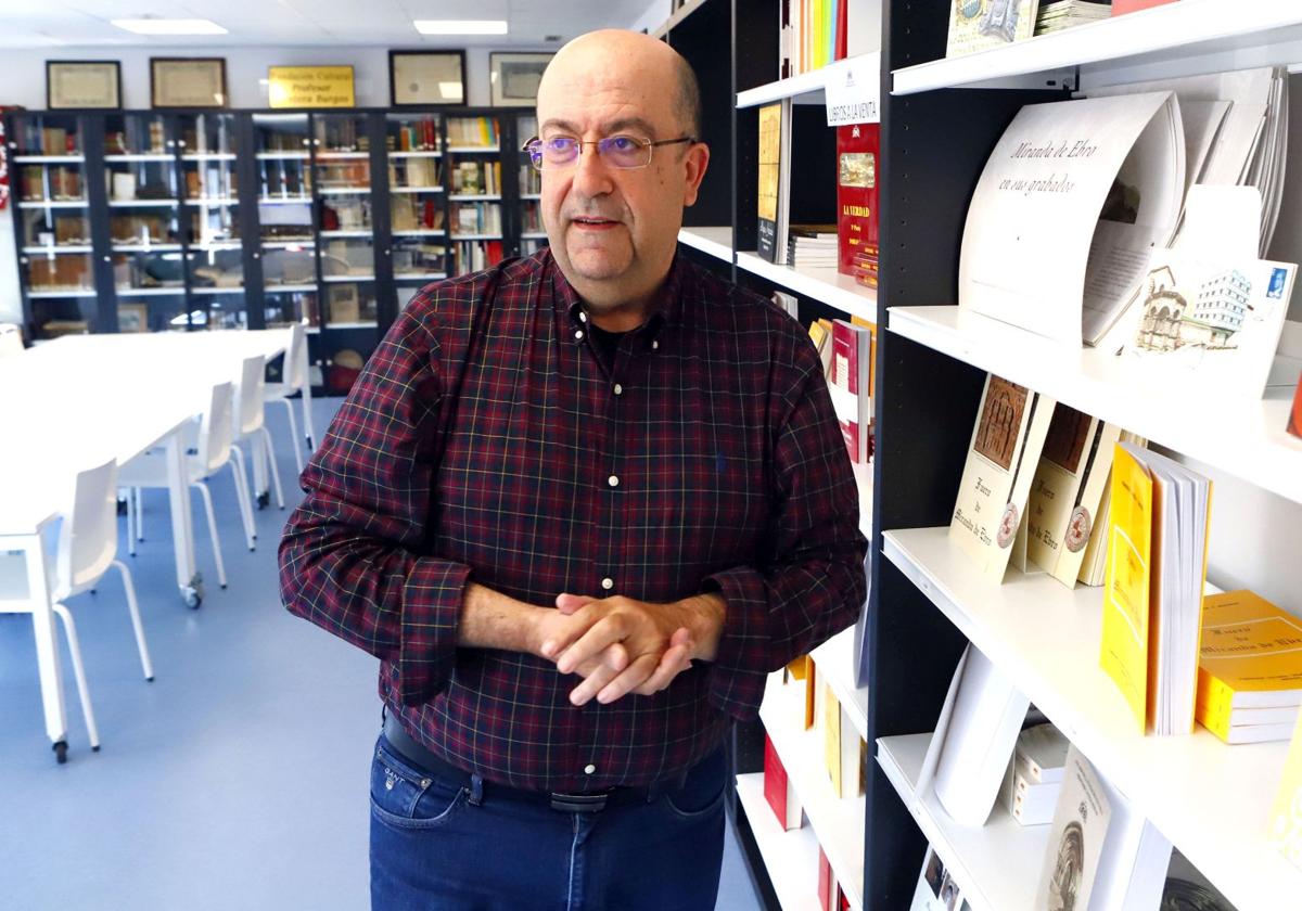 Enrique Álvarez planifica el relevo al frente de la Fundación Cantera en Miranda