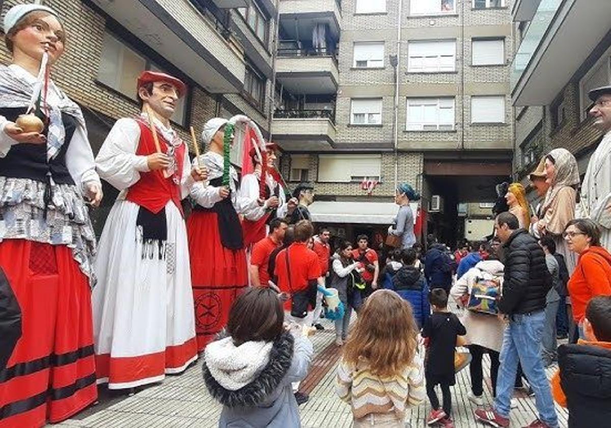 La cultura vasca vuelve a ser protagonista en Ugao durante la 'Euskal Astea'