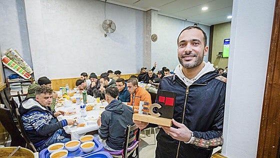 «Sentimos que los vecinos nos apoyan y que damos vida a Coronación»