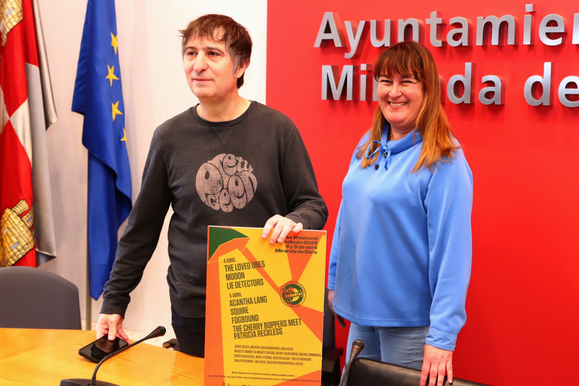 Ha sido presentado en el salón de actos del Consistorio.