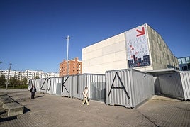 Aspecto exterior de los nuevos camerinos del Teatro Félix Petite