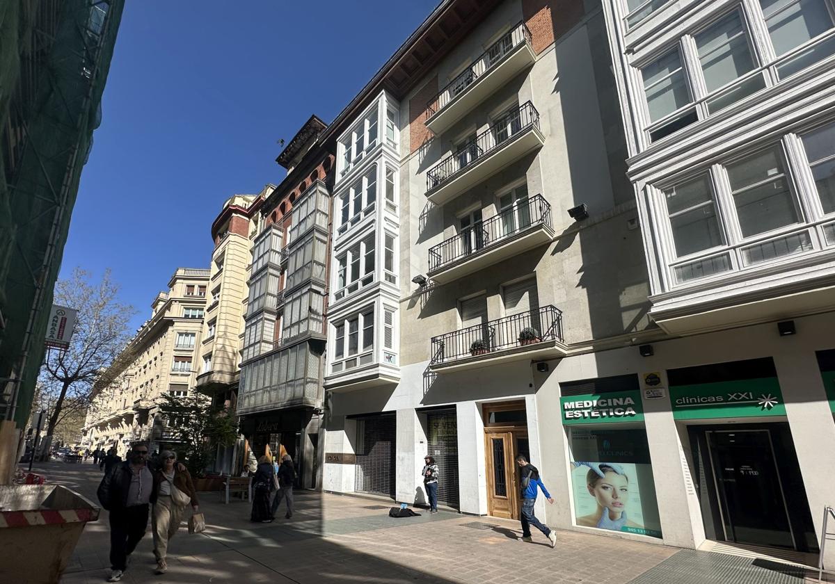 La justicia saca a subasta el local de Kendal en Postas, valorado en 1,3 millones