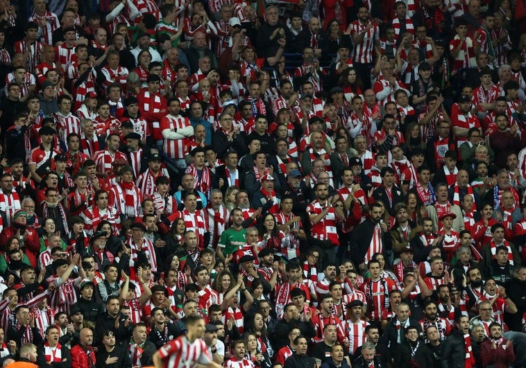 Decepción y confianza para la vuelta entre los aficionados del Athletic: «Es una oportunidad perdida»