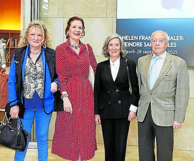 Begoña Martínez, María Ángeles Ortube, Miren Lauzirika y Jesús Sánchez.
