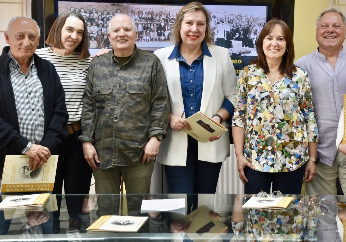 Portugalete homenajea al maestro José Manuel Zubeldia en el centenario del colegio