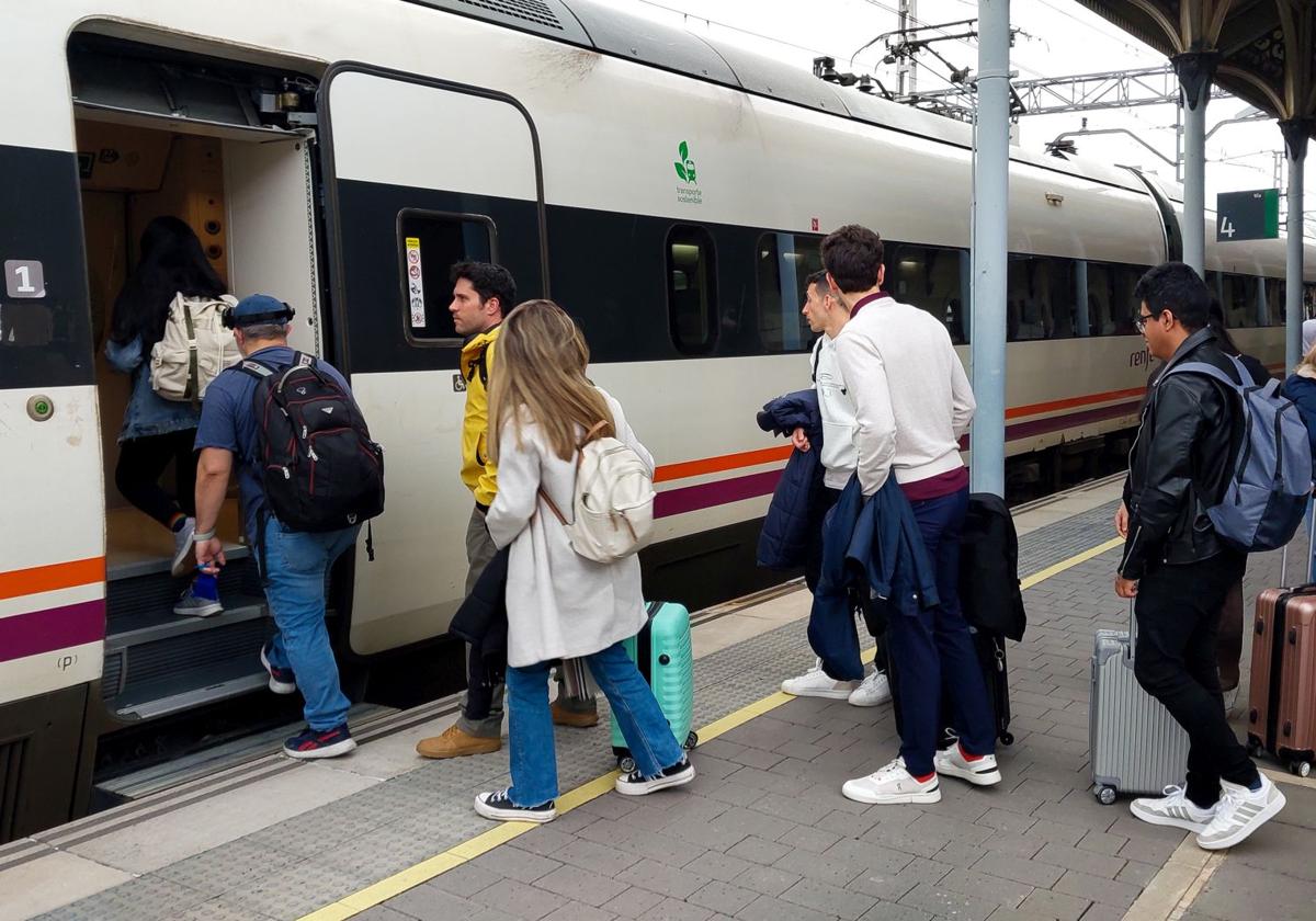 El taller de Renfe en Miranda busca asumir el arreglo de los trenes del cercanías de Álava