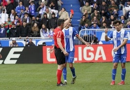 Soto Grado expulsa a Manu Sánchez.