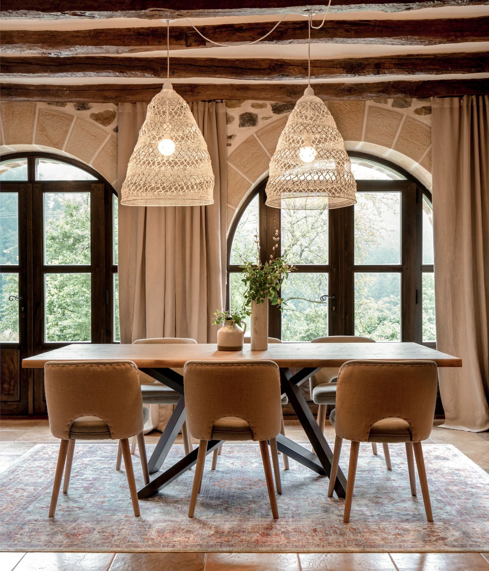 El caserío de una familia en Orozko convertido en un refugio &#039;boho chic&#039; con vistas al Gorbea