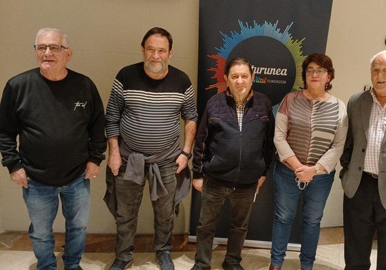 Eloy González de Gavilán, Txus Torre, 'Txapi' Bastida, Elena Martínez de Madina y Javier Sedano.
