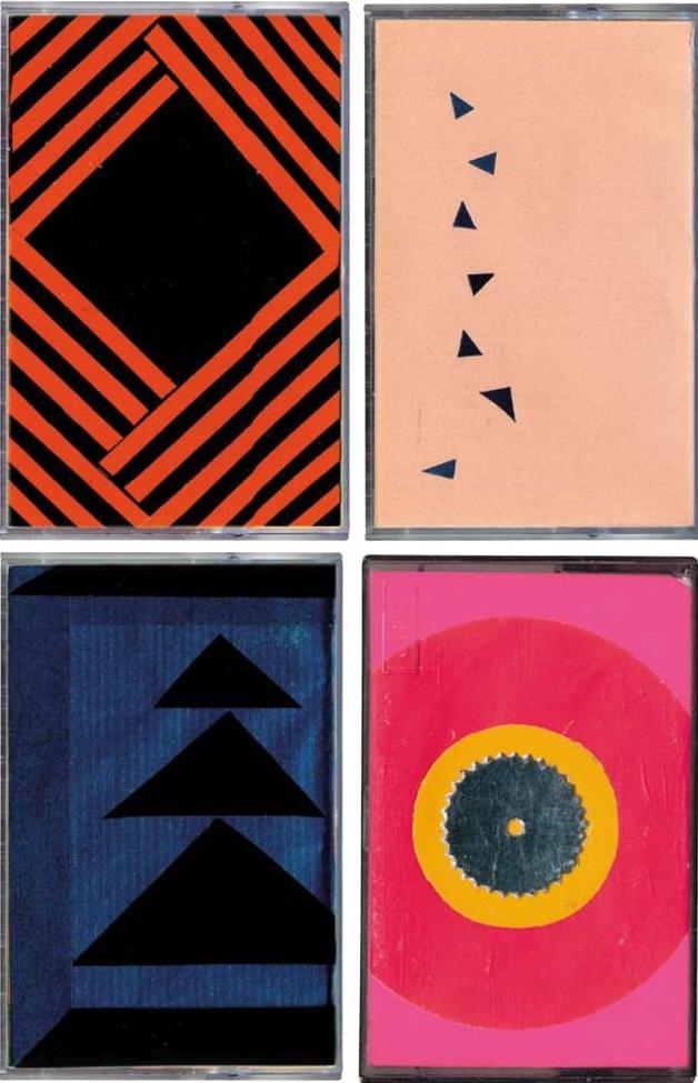 Casetes de The Breeders, Pixies, Blondie y de 'varios', las tres primeras creadas por Miguel Caballero y la cuarta por Jasone Anso.