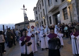 La procesión ha salido de la Iglesia de San Vicente Mártir.