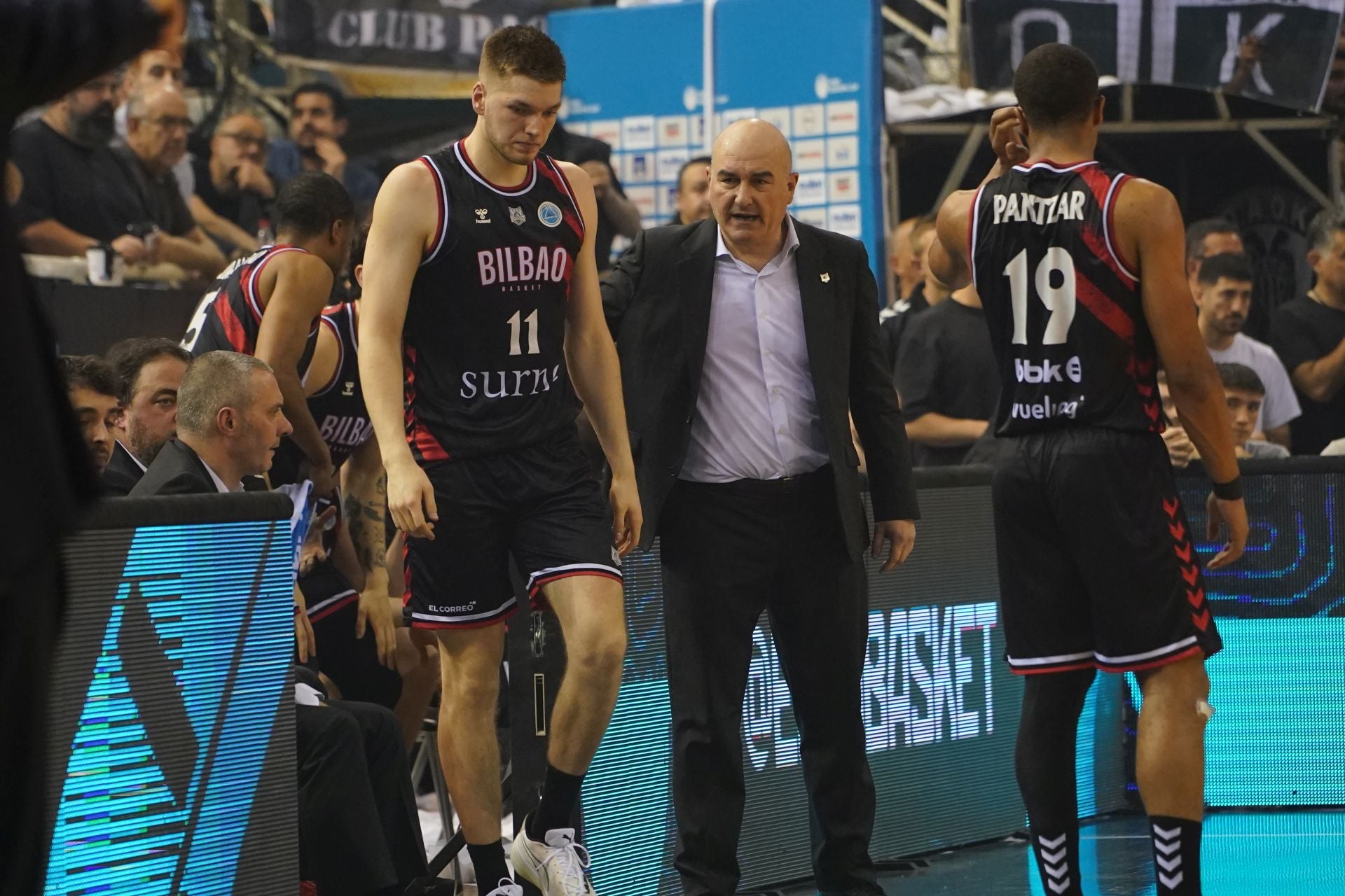En imágenes la final de la Europe Cup, PAOK-Bilbao Basket