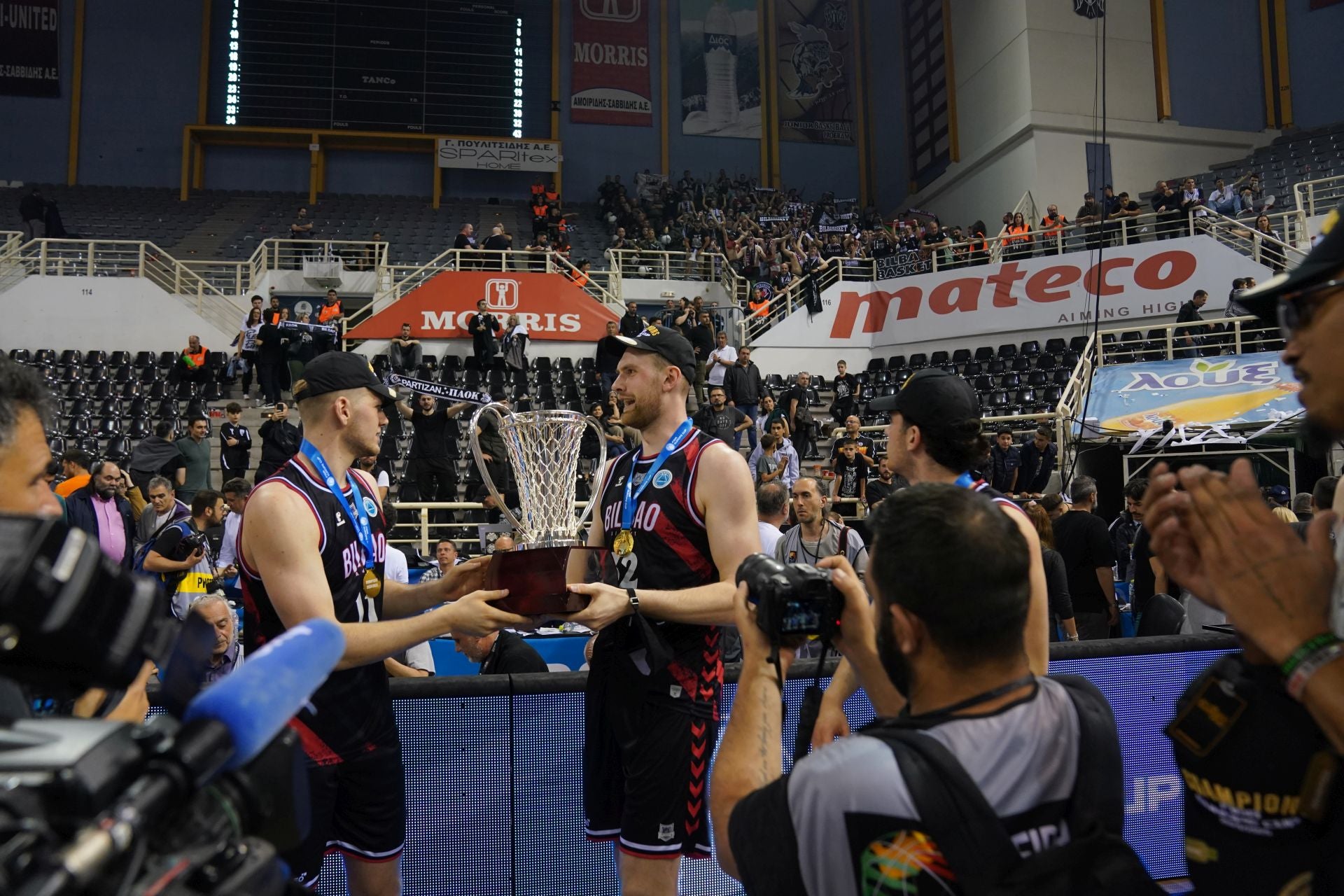 En imágenes la final de la Europe Cup, PAOK-Bilbao Basket